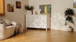 the Aryl™ Mobile Display Floor Stand v2