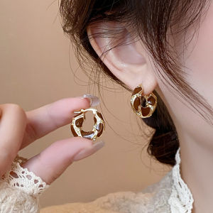 เคลือบลายเสือดาวสำหรับผู้หญิงแนววินเทจแฟชั่นคอฟฟี่ดีไซน์ใหม่ ราคาเครื่องประดับประจำวัน เพียง 5,900 บาท