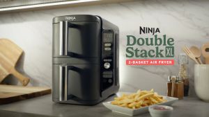 Ninja Double Stack XL Air Fryer Vertical Dual Drawer Air Fryer with 4 cooking levels 2 Drawers & 2 Racks Space Saving Design 9.5L Capacity 6 Functions 8 Portions Black/Copper