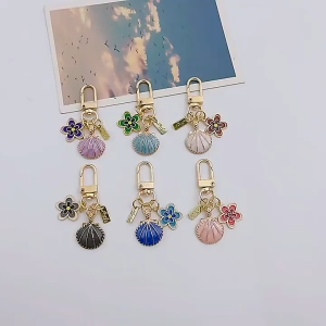 Fashion Metal Key Ring for Women Girls Car Handbag Phone Multicolor Conch Flower Keychain Letter Tag