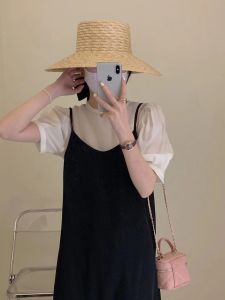 เสื้อเชิ้ตผู้หญิงแขนสั้นคอโปโลสีขาว ผ้าชีฟอง ชุดชั้นใน ชุดเดรสสายเดี่ยว ทรงหลวม ทรงตรง ทรงปกติ ฤดูร้อน 2023