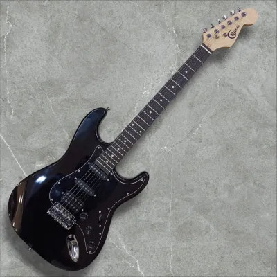 กีต้าร์ไฟฟ้าCravis SSH Stratocaster แถมฟรี กระะเป๋า +สายแจ็ค+คันโยก+ประแจขันคอ+ประแจตั้งสาย