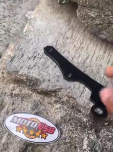 BREKET KALIPER DEPAN SAMURAI 2 PISTON PNP PIRINGAN 220MM BEAT VARIO GENIO SPACY SCOOPY