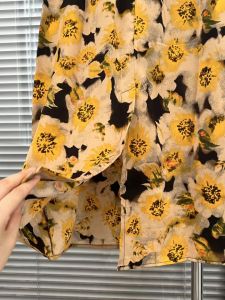 Gdhes house กระโปรงยาวเอวสูงลำลอง ลายดอกไม้สีเหลือง อ่อนยอน เนื้อผ้าเย็น C2040