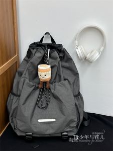 กระเป๋าเป้สะพายหลังเดินทางกันและกันสำหรับผู้ชายและผู้หญิงที่เบาและทนทานต่อการซักแบบกันน้ำสำหรับเยาวชนนักเรียนกระเป๋าใส่คอมพิวเตอร์สำหรับปีนเขาและเล่นกีฬากลางแจ้ง