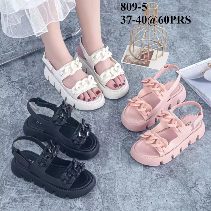 Sepatu Sandal Gunung Wanita Korea Viral Import Premium Terbaru