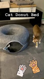 Cozy Fleece Pet Bed House for Cats & Small Dogs - Detachable Washable Semi-Enclosed Tunnel Design - Available in Medium/Large