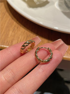 Sleeping Friendly Fashionable Steel Needle Earrings Minimalist Versatile Jewelry You Can Wear All Day without Removing Them