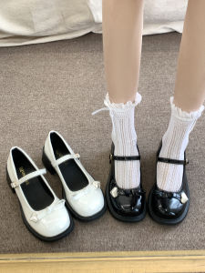 รองเท้าส้นสูง Mary Janes สไตล์ย้อนยุคสำหรับผู้หญิง ฤดูร้อนปี 2025 รองเท้าส้นหนาแบบผูกโบว์ รองเท้าส้นแบนแบบฝรั่งเศส รองเท้าหนังขนาดเล็ก รองเท้าส้นแบนแบบสวมสบาย