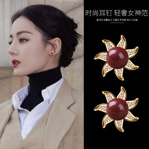 Elegant Red Chinese Style Ear Studs Unique Beautiful Retro Womens Jewelry Fashionable Luxury Feelings  out New Model