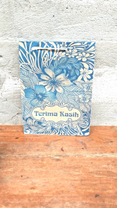 (Isi 50) Paper Bag Tas Kertas Kantong Kertas Hadiah Batik Elegan Motif Floral Warna Netral Ukuran 17x6x23 cm