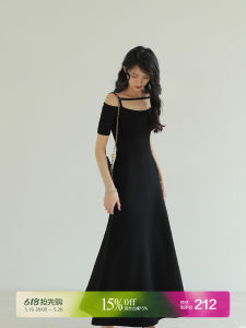 Đầm Len Pháp Elegance Một Vai Đen