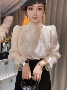 เสื้อเชิ้ตคอตั้งแขนพองสไตล์ฝรั่งเศสสำหรับผู้หญิง ฤดูใบไม้ร่วง ดีไซน์เก๋ไก๋ ชุดชั้นใน ผ้าฝ้ายผสมโพลีเอสเตอร์ ปกติ