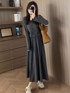 Womens Autumn Fashion Set V-neck Open Cardigan Top High Waist Mini Skirt Two-piece Set Anti-aging Internet Celebrity Style