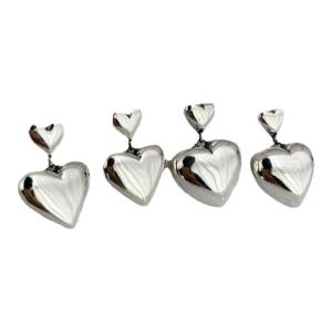 Srrmhyn Korean Style Oversized Heart Shaped Earrings Womens Fashion Retro Love Studs Creative Cultural Concept Jewelry