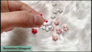 [ฟรีห่วง] กระดิ่ง ลายดอกไม้ 3 สี น้ำหนักเบา กระดิ่งแมว กระพรวน กระดูก