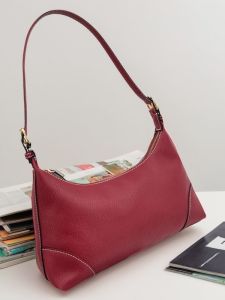 Red Large Capacity Womens Underarm Bag Handbag Commuter Handbag French Bread Bag Soft PU Leather Single Shoulder Bag