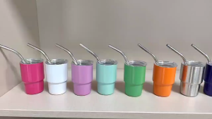 แก้วทัมเบลอร์ขนาดเล็ก3ออนซ์ถ้วยไวน์วิสกี้หุ้มฉนวนสแตนเลสถ้วยกาแฟพร้อมหลอดแชมเปญของขวัญสำหรับงานเลี้ยง