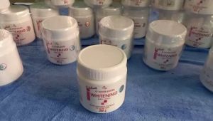 Kem Dưỡng trắng da Velvet DHiver Jours Whitening Body Lotion 350g