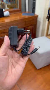 Bộ Sạc Máy Hút Bụi 23V 0.5A Model: CZH013230050EUWH – Chuẩn Điện Áp Cắm Là Dùng!