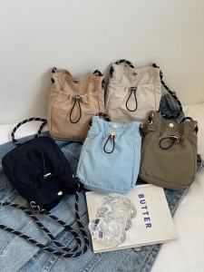 กระเป๋าสะพายข้างผ้าใบเบาๆ แบบใหม่สไตล์เกาหลีสำหรับทั้งชายและหญิง กระเป๋าใส่โทรศัพท์มือถือแบบลำลอง ขนาดเล็ก วัสดุโพลีเอสเตอร์