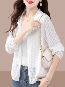 เสื้อแจ็คเก็ตกันแดดสีขาวแบบมีฮู้ดสำหรับผู้หญิง ฤดูร้อน 2025 เสื้อคาร์ดิแกนบางระบายอากาศได้ดีสำหรับการเดินทางกลางแจ้ง