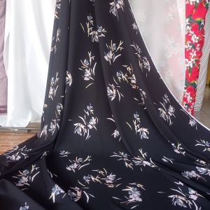 Kain Wolycrepe motif Kualitas Premium Harga Setengah Meter
