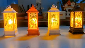 โคมไฟคริสต์มาส ตะเกียง LED กวางเอลก์ คริสต์มาส สําหรับแขวนตกแต่ง สําหรับตกแต่งปาร์ตี้คริสต์มาส ตกแต่งบ้าน