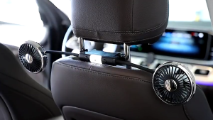 Quạt Làm Mát Trên Ôtô Cắm Cổng USB - Công Suất 10W 3 Cấp Độ Gió Motor Êm Ái Không Ồn