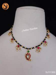 Sg readystock Jadau Kundan Necklace with Black Beads Red and Green Gems and Pearl Dangles Indian minimalist jewellery