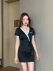 ชุดทำงานมืออาชีพที่หรูหราสำหรับช่างเสริมสวย spa ชุดทำงานนวดเท้า ชุดดูแลสุขภาพ ชุดทำงานช่างเทคนิค ชุดทำงานระดับสูง ลดน้ำหนัก