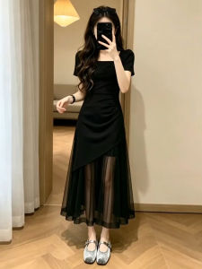 LIRUSHAN | Đầm Lưới Đen Xuyên Thấu Tay Ngắn Cổ Vuông Pháp Eo Thắt