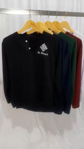 Kaos Hanley Motif Sablon Life is Short: Kaos Pria Dewasa Lengan Panjang