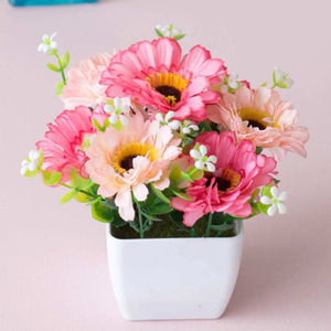 Artificial Potted Plant Room decoration Cheerful Plastic Outdoor Artificial Flowers Brighten Your Outdoor Space