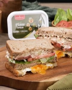 Imperial อิมพีเรียลโอลีฟสเปรด 250กรัม (เจ)