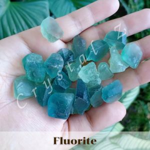 Crystal Z - ฟลูออไรต์ | Fluorite 🍏หินดิบ สีเขียว 💚 ขนาด 10-20 mm น้ำหนัก 8-10 กรัม