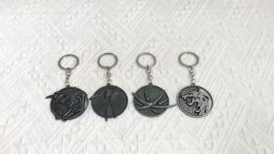 Bandai | Vintage Wolf Head Keychain Game Geralt Of Rivia Medallion Wolf Metal Pendant Keyring For Men Car Accessories Gifts