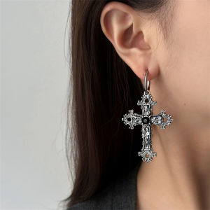 Gothic Cross Earrings Women Exaggerated New 2024 Luxury Small Audience High-End Feeling Earring Decorations Punk Style Alloy