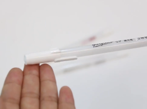 Bút Dạ Quang Vẽ Tay Giorgione– Bút Mực Trắng Nổi Bật Trên Giấy Tối