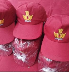 TOPI SEKOLAH SD POLOS BORDIR COMPUTER BELAKNG KARET MINIMAL ORDER 10 PCS