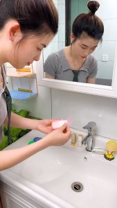 Xà Phòng Giấy Du Lịch 1 Lần Xà Bông Rửa Tay Dạng Miếng Tiện Lợi Giao Màu Ngẫu Nhiên