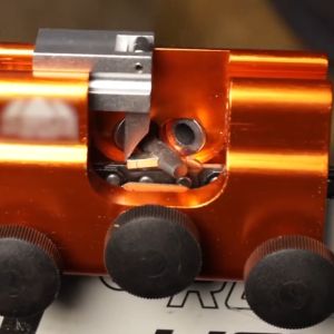 Alat Pengasah Rantai Gergaji Pengasah Pisau Paduan Dengan Kepala Gerinda Original Aluminium Asahan Kikir Mempertajam Mata Rantai Rante Mesin Potong Sharpener Blade Chainsaw Manchine