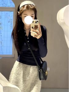 เสื้อยืดคอกลมแขนยาวทรงสลิมฟิตสำหรับผู้หญิงในฤดูใบไม้ร่วงและฤดูหนาว สไตล์อเมริกันวินเทจ เสื้อชั้นในลำลอง แฟชั่นสตรีท ลำลอง