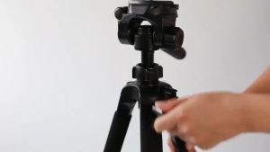 【Fast Shipping】 WT-3520 / Camera Tripod for DSLR Tripod Stand for Cellphone Heavy Duty With Bluetooth Remote