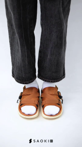 SAOKI - Sendal Traveling Wanita Slop Sandal Gunung Pria Slip On Logia Desert