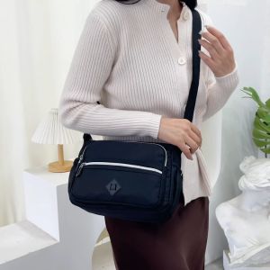 กระเป๋าสะพายข้างผู้หญิง แฟชั่นเกาหลี หลายช่องซิป ความจุสูง น้ำหนักเบา อเนกประสงค์ งานดีมาก ดีไซน์เรียบหรู(GC-101)