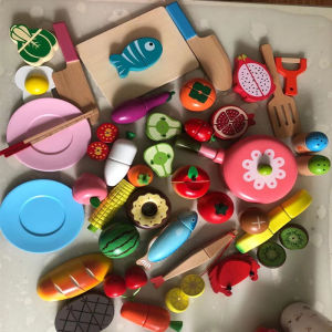 Magnetic Wooden Fruit and Vegetable Cutting Toy