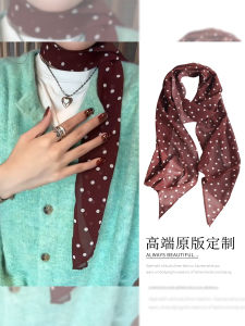 ผ้าพันคอไหมสีน้ำตาลลายจุดสไตล์ย้อนยุคสำหรับผู้หญิง ผ้าพันคอไหมบางยาว เข็มขัดแฟชั่นฤดูใบไม้ร่วง/ฤดูหนาว ดีไซน์เรียบง่าย ปกคอผ้าฝ้าย