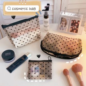 Mesh Cosmetic Bag: Love Storage Bag Simple Large Capacity Wash Bag Portable Carry-on Cosmetic Storage Bag