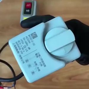 Brass Motorized Ball Valve 3 way 2 way Control Electric Ball Valve Actuator With Manual Switch AC220v DN15 20 40 For Water Air